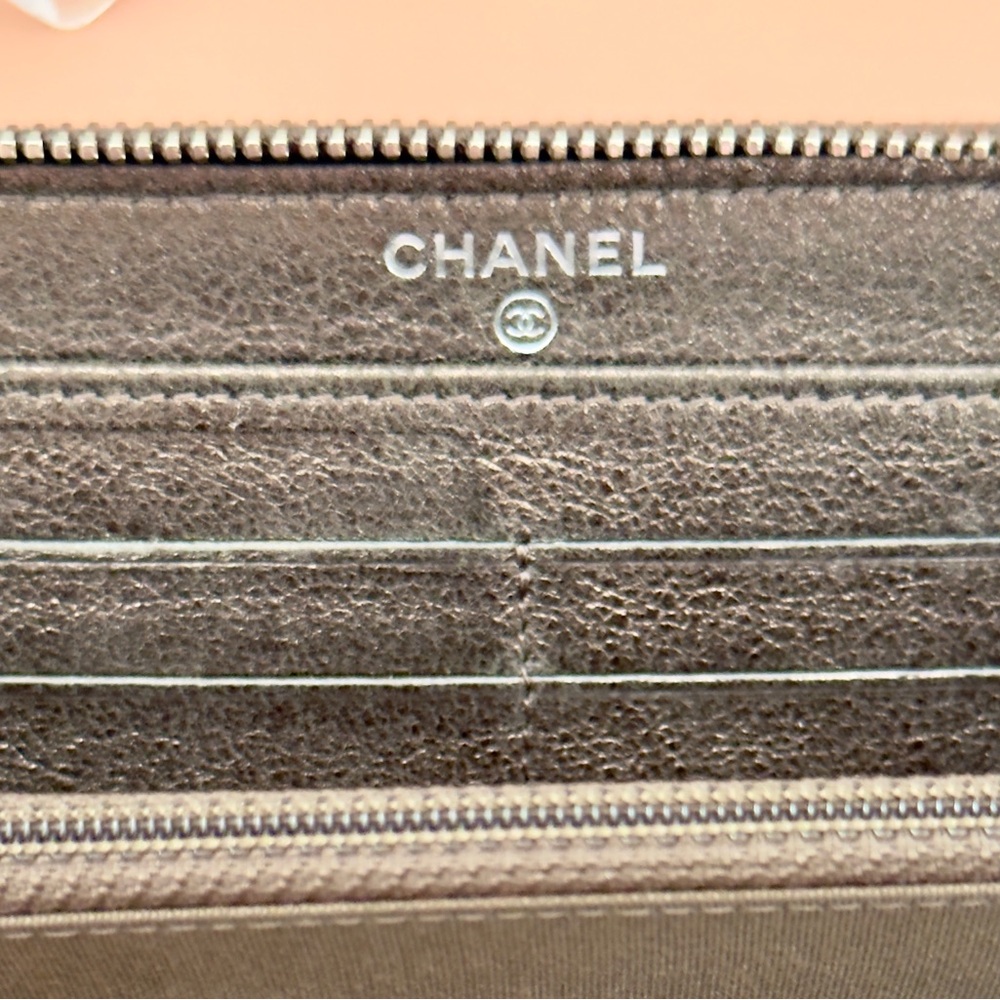 RARE Chanel Camellia Flower Long Zippy Wallet Metallic Silver - Picture 9 of 15